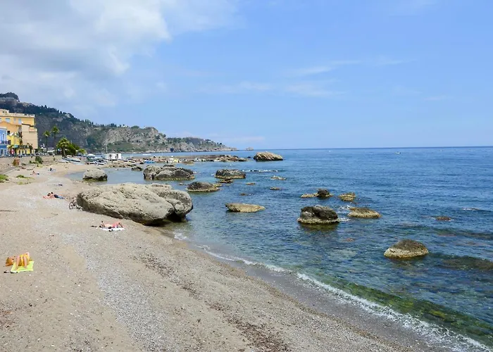 Sun Sea House Taormina Appartamento *